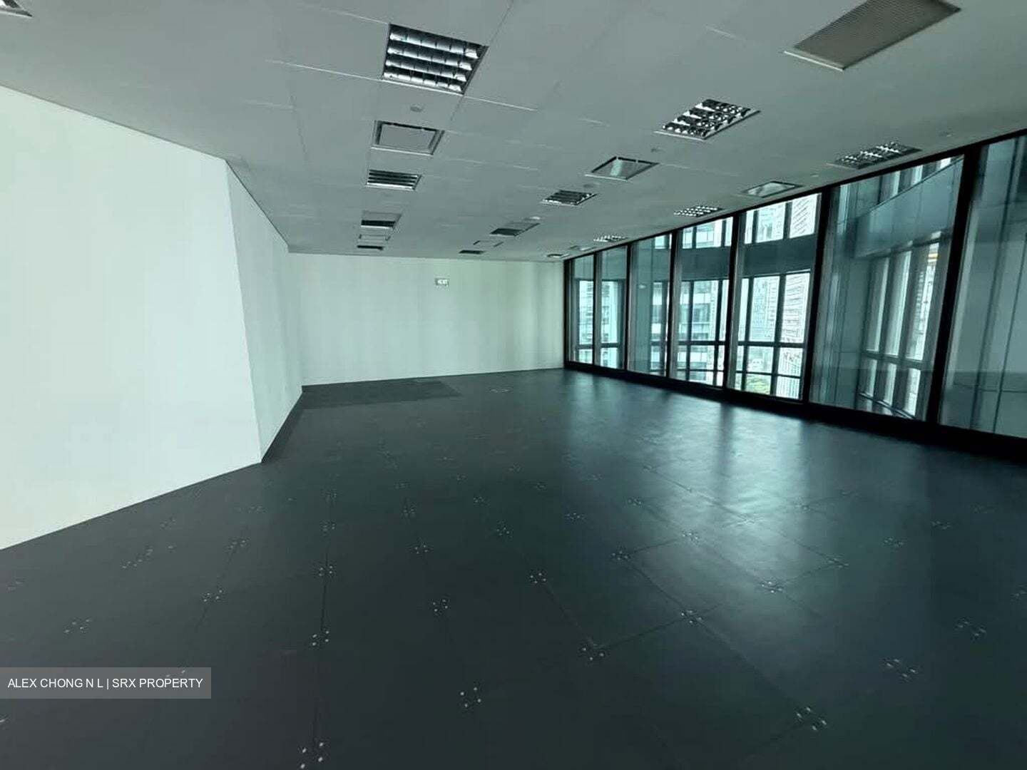 Hub Synergy Point (D2), Office #541625791
